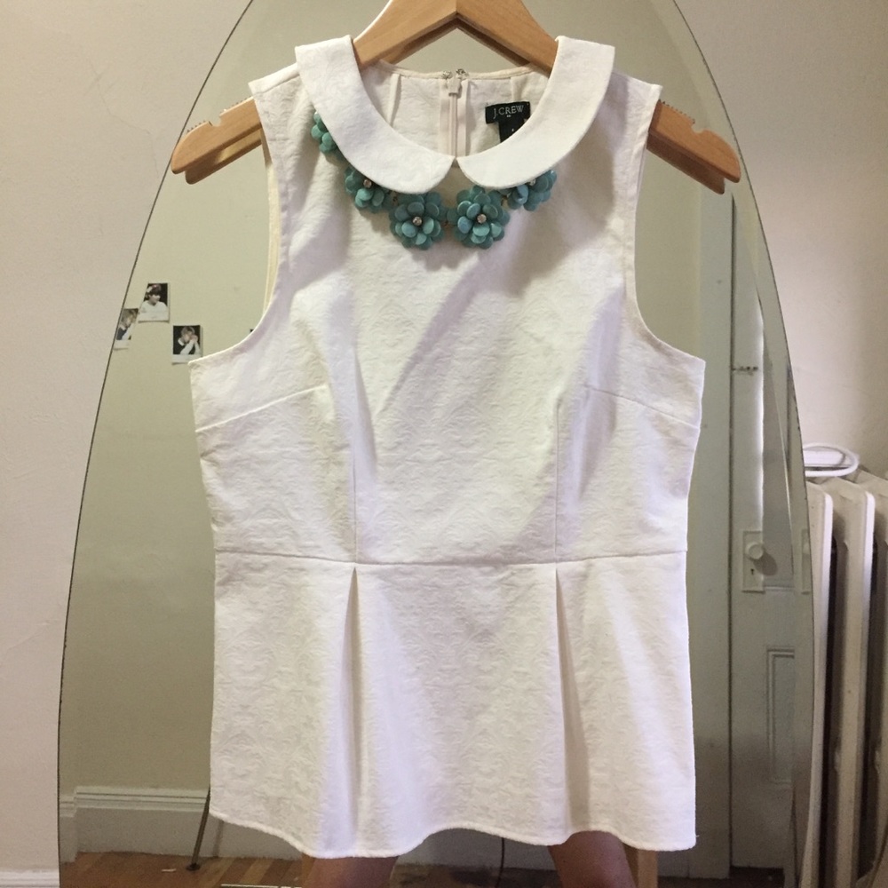 🍰Sweet blouse in cream color from Jcrew size 2🍰
